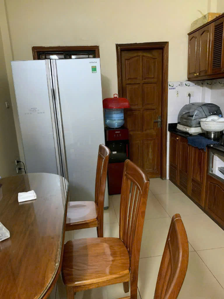 Cho thuê nhà nguyên căn ngõ 254 Minh Khai, 50m2 x 5 tầng, 4 ngủ, 10 Triệu ở hộ gia đình - Ảnh 1